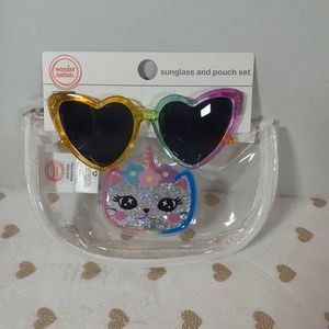 ✂️10/$40 *NWT* Wonder Nation Kids Glasses and Pouch